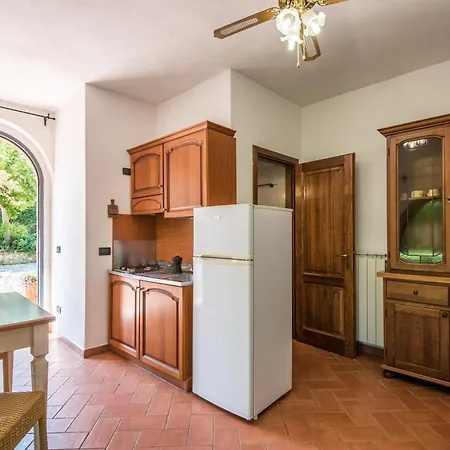 Fragolino Farm stay *